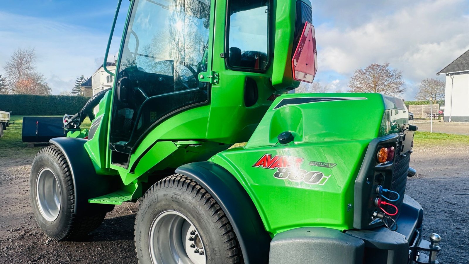 Kompaktlader del tipo Avant 860i, Gebrauchtmaschine en Roskilde (Imagen 2)