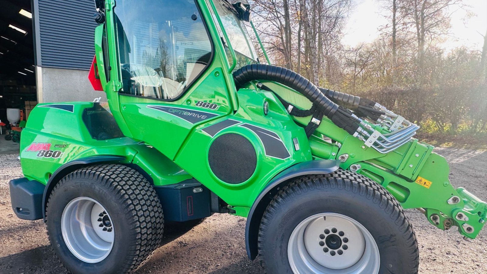 Kompaktlader del tipo Avant 860i, Gebrauchtmaschine en Roskilde (Imagen 1)