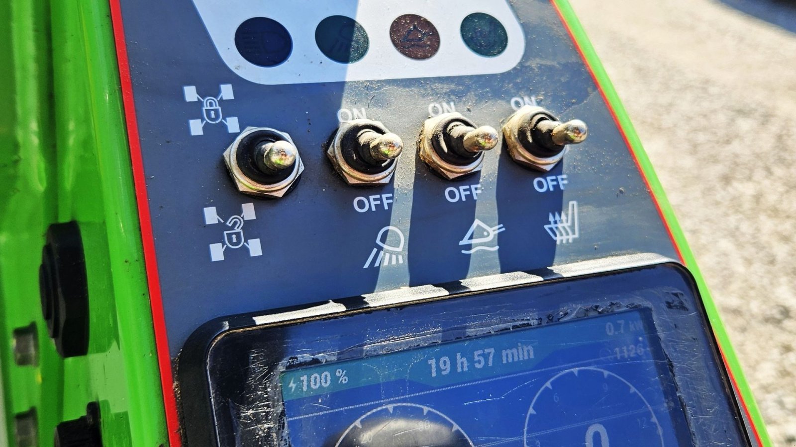 Kompaktlader of the type Avant E5 / 100% EL / 1100 timer / teleskoparm mv., Gebrauchtmaschine in Arden (Picture 17)