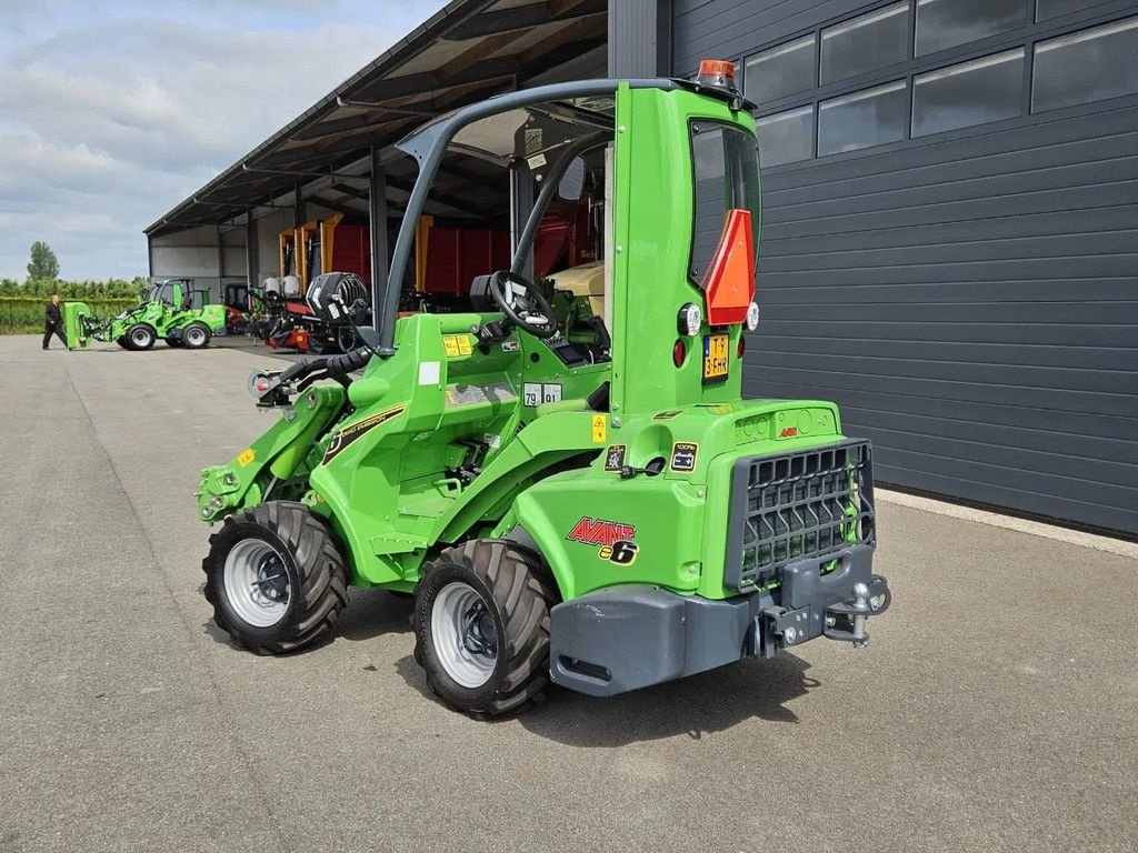 Kompaktlader of the type Avant E6 Mini-shovel, Gebrauchtmaschine in BENNEKOM (Picture 7)