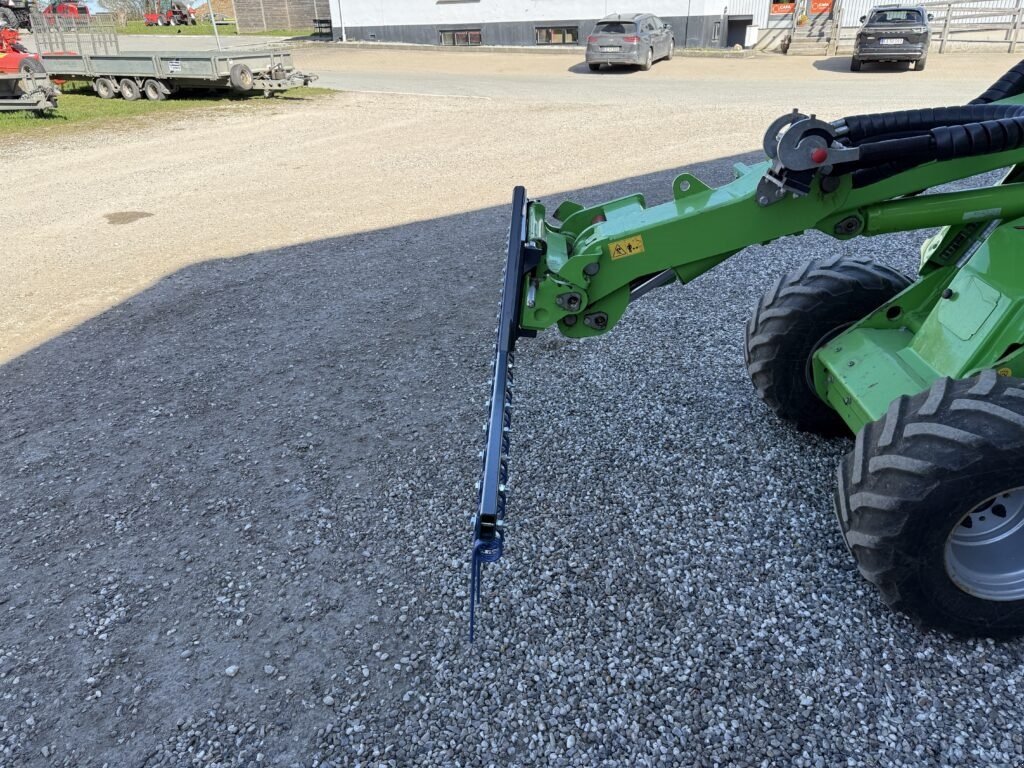 Kompaktlader типа Avant Gårdspladsrive, Gebrauchtmaschine в Roskilde (Фотография 4)