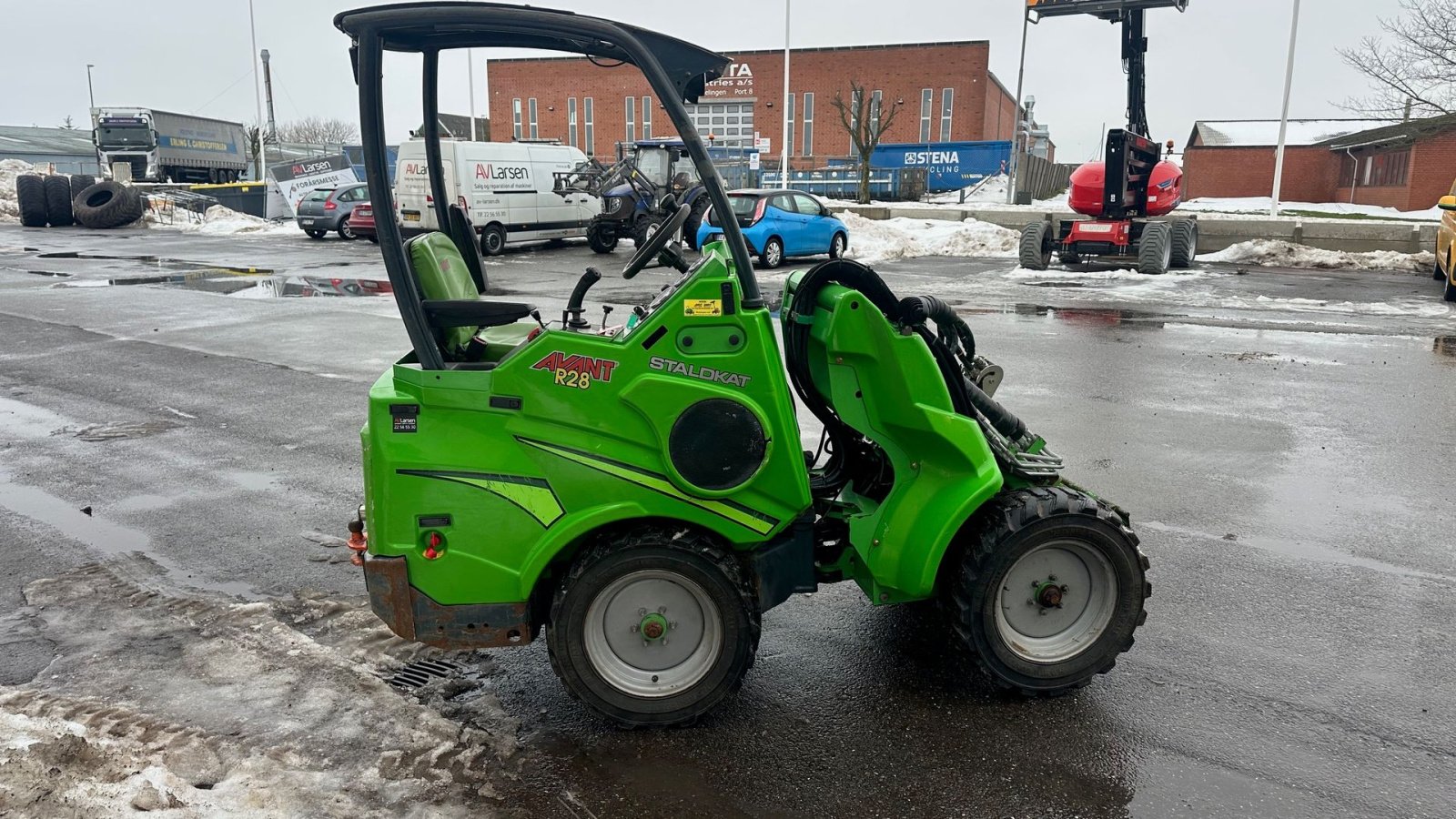 Kompaktlader tipa Avant R28, Gebrauchtmaschine u Dronninglund (Slika 4)
