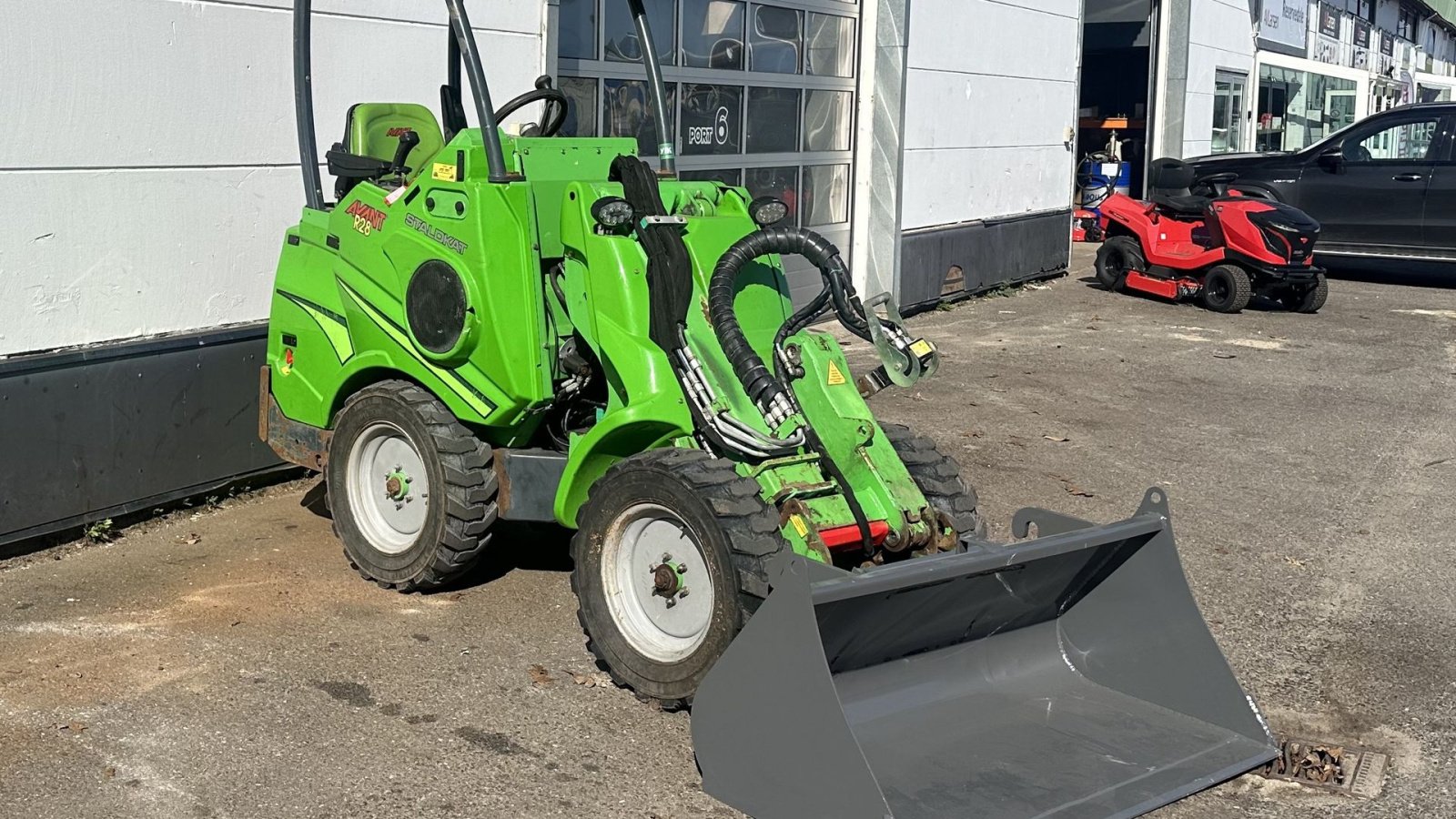 Kompaktlader van het type Avant R28, Gebrauchtmaschine in Dronninglund (Foto 1)