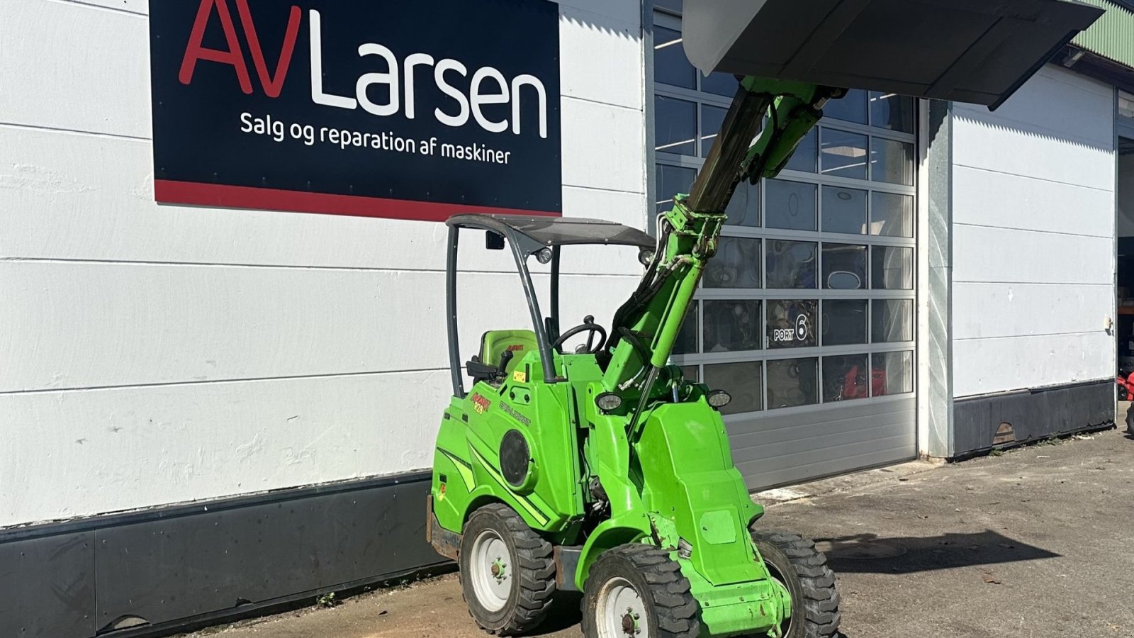 Kompaktlader Türe ait Avant R28, Gebrauchtmaschine içinde Dronninglund (resim 5)