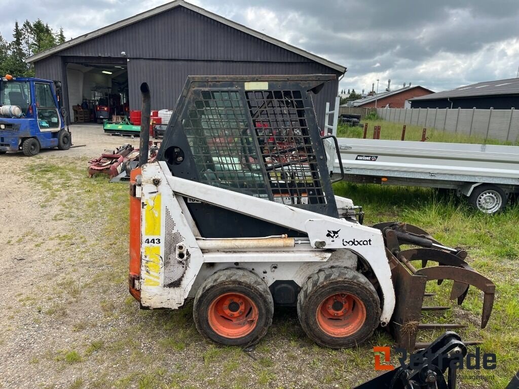 Kompaktlader of the type Bobcat 443 Skridstyret lassemaskine, Gebrauchtmaschine in Rødovre (Picture 4)