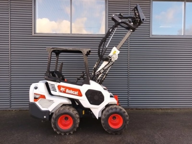 Kompaktlader of the type Bobcat l28, Gebrauchtmaschine in Fårevejle (Picture 5)