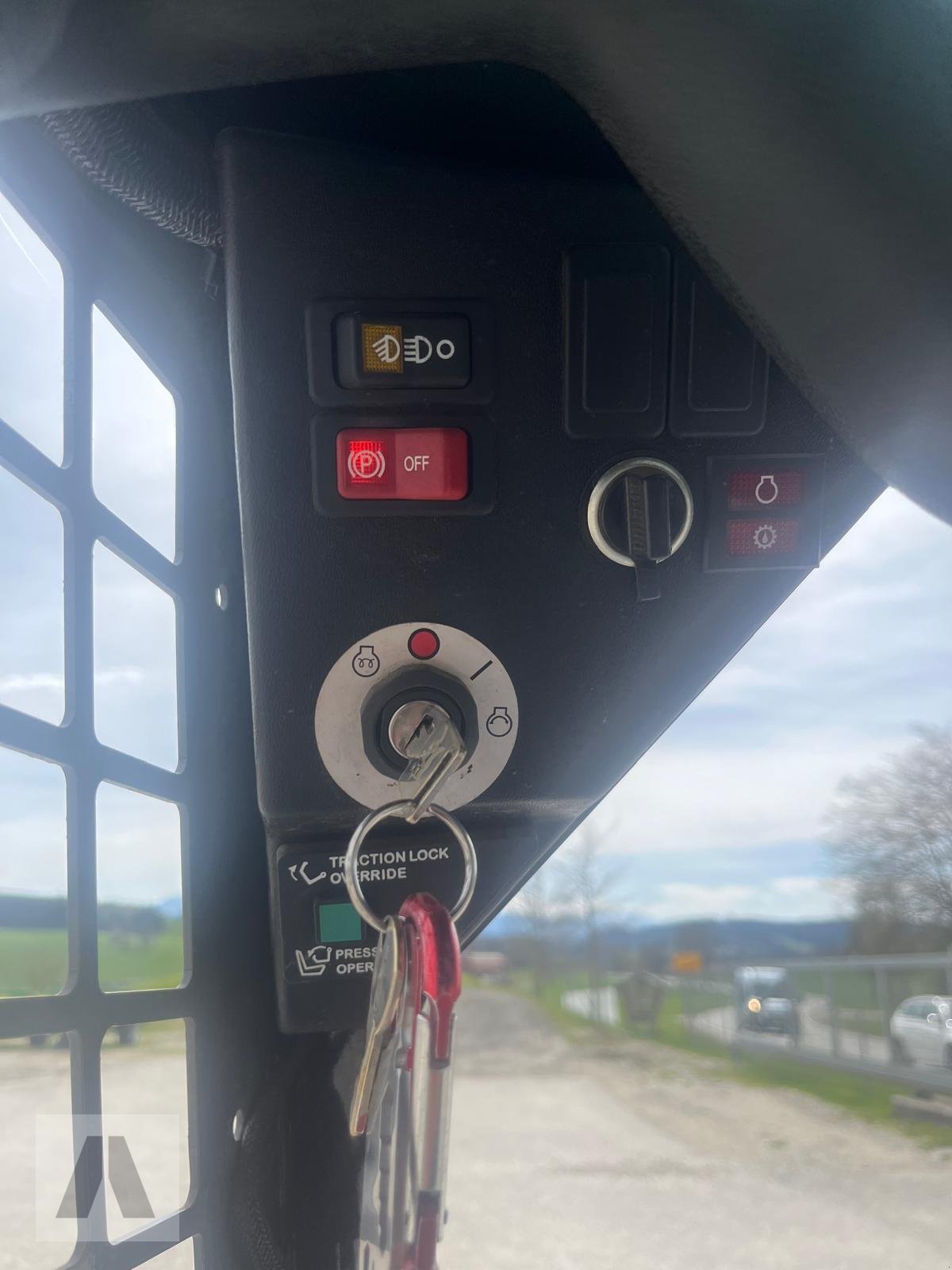 Kompaktlader от тип Bobcat S 70, Gebrauchtmaschine в Antdorf (Снимка 9)