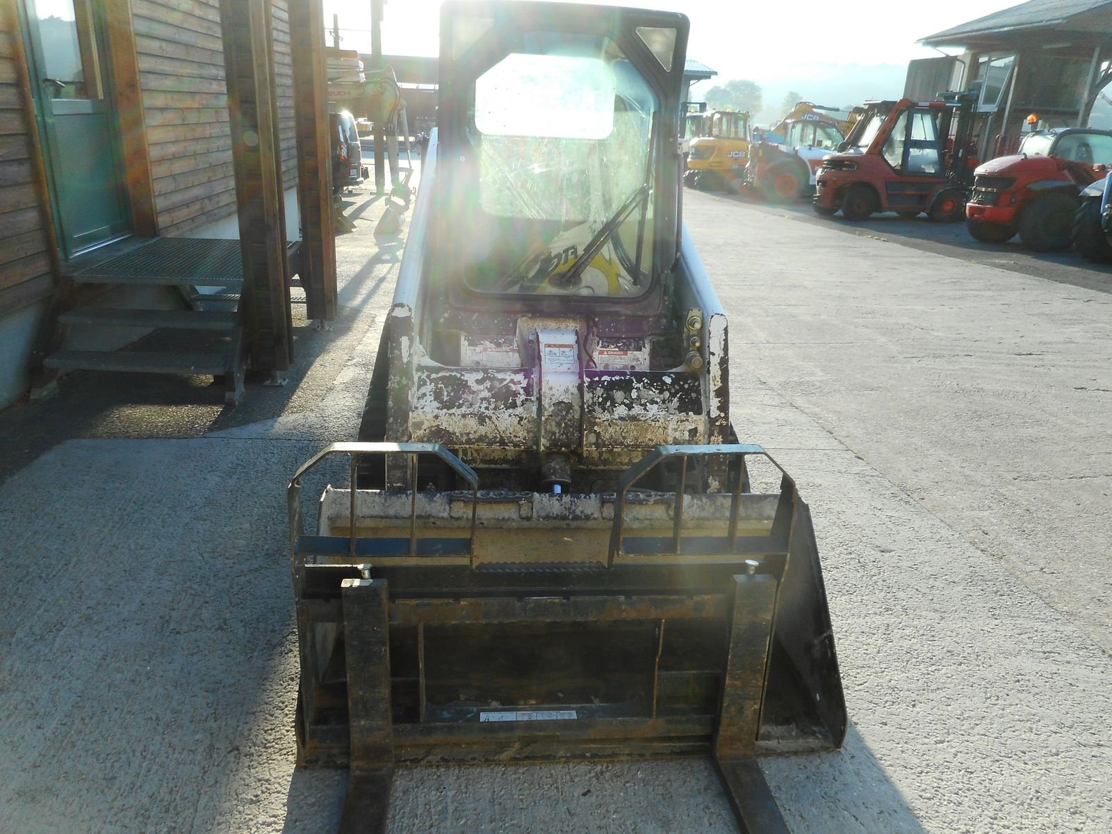 Kompaktlader типа Bobcat T140 HighFlow mit Vollkabine + Schaufel + Gabel, Gebrauchtmaschine в St. Nikolai ob Draßling (Фотография 7)