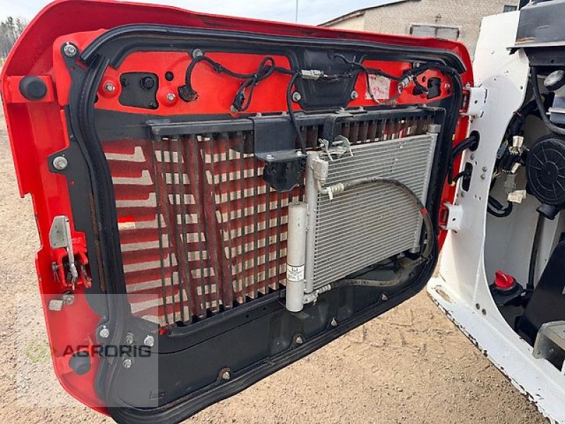 Kompaktlader tip Bobcat T66, Gebrauchtmaschine in Kaunas (Poză 16)