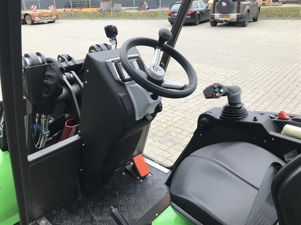 Kompaktlader des Typs Cast Group 800 ECO ELETRISK minilæsser, Gebrauchtmaschine in Rønnede (Bild 9)