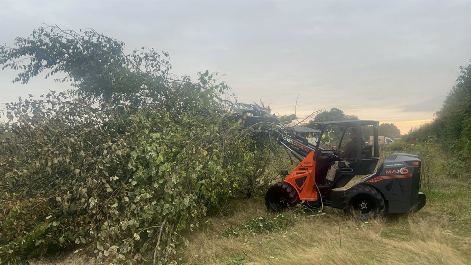 Kompaktlader of the type Cast Group MAXO 57, Gebrauchtmaschine in Ringe (Picture 8)