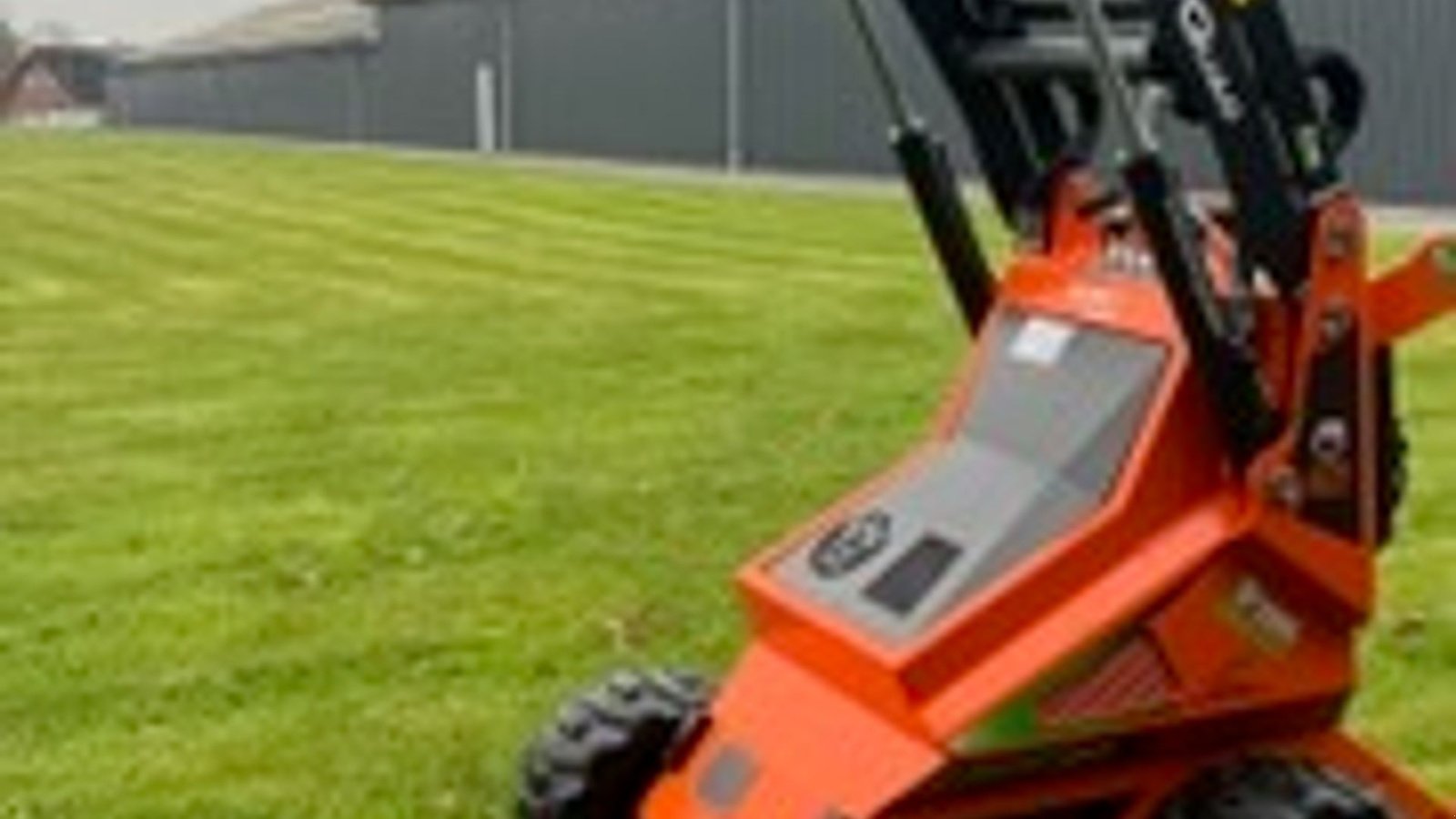 Kompaktlader Türe ait Cast Group Worky Quad SSQ Eco, Gebrauchtmaschine içinde Vrå (resim 11)