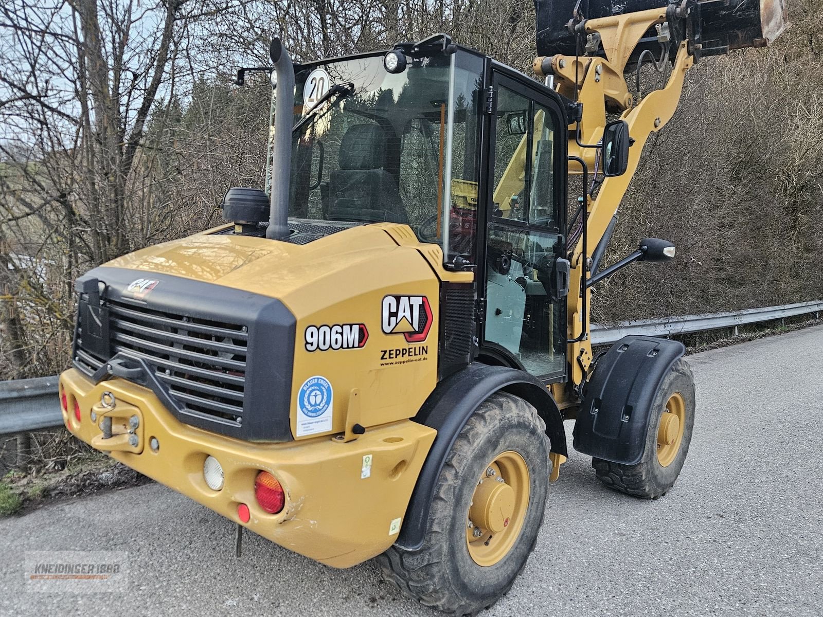 Kompaktlader от тип CAT 906 M, Gebrauchtmaschine в Altenfelden (Снимка 4)