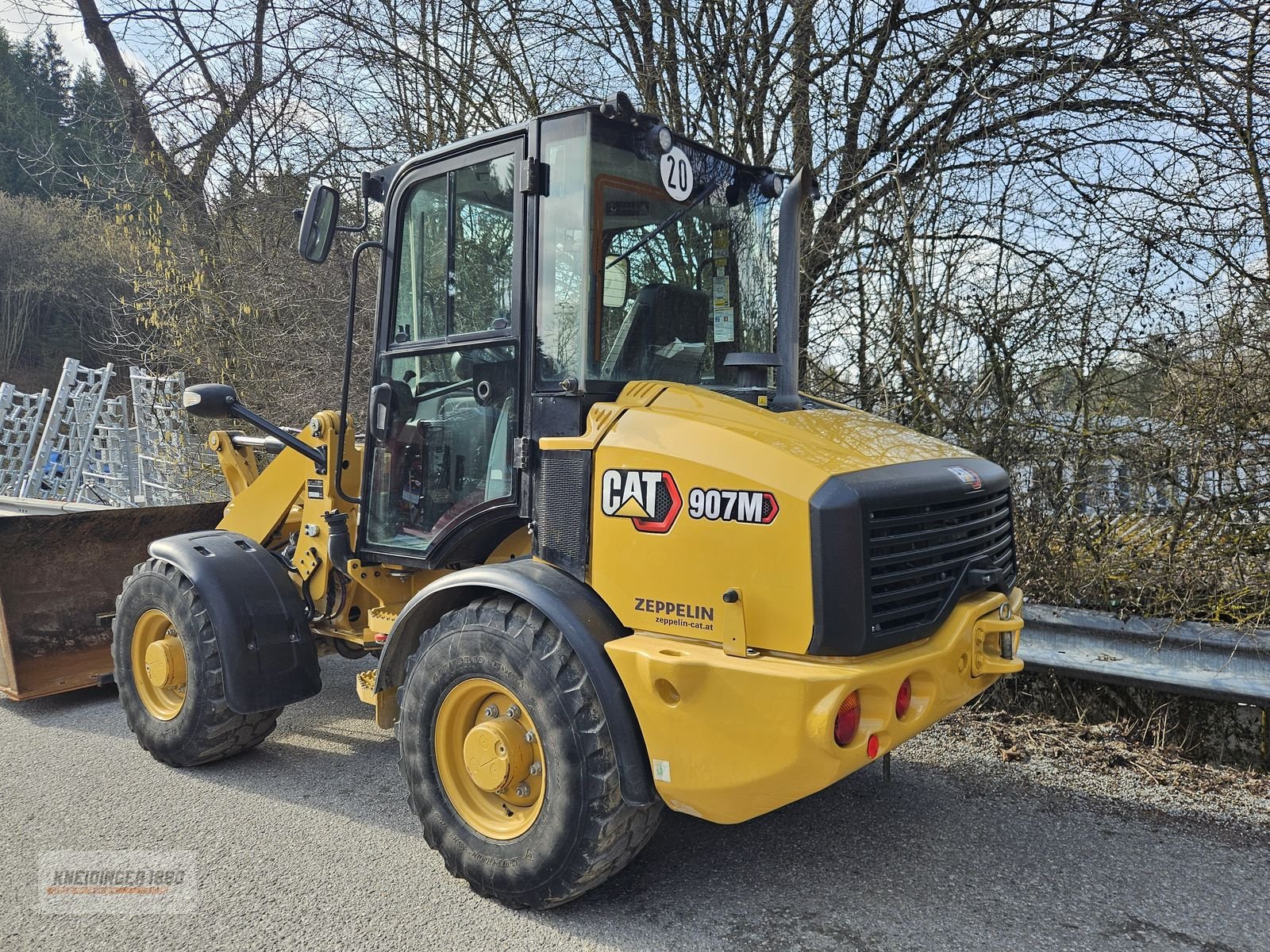 Kompaktlader του τύπου CAT 907 M, Gebrauchtmaschine σε Altenfelden (Φωτογραφία 3)