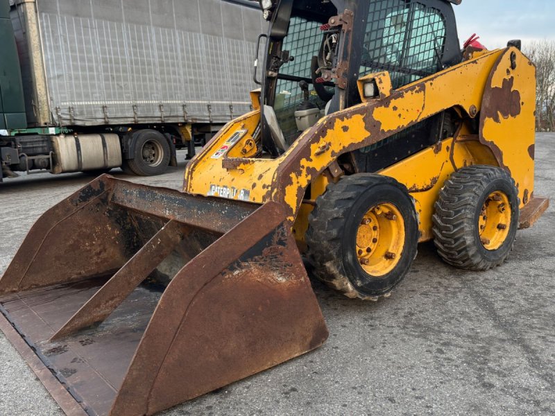 Kompaktlader of the type Caterpillar 246C, Gebrauchtmaschine in Nørager (Picture 1)