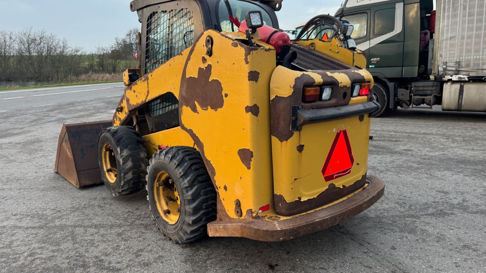 Kompaktlader za tip Caterpillar 246C, Gebrauchtmaschine u Nørager (Slika 7)