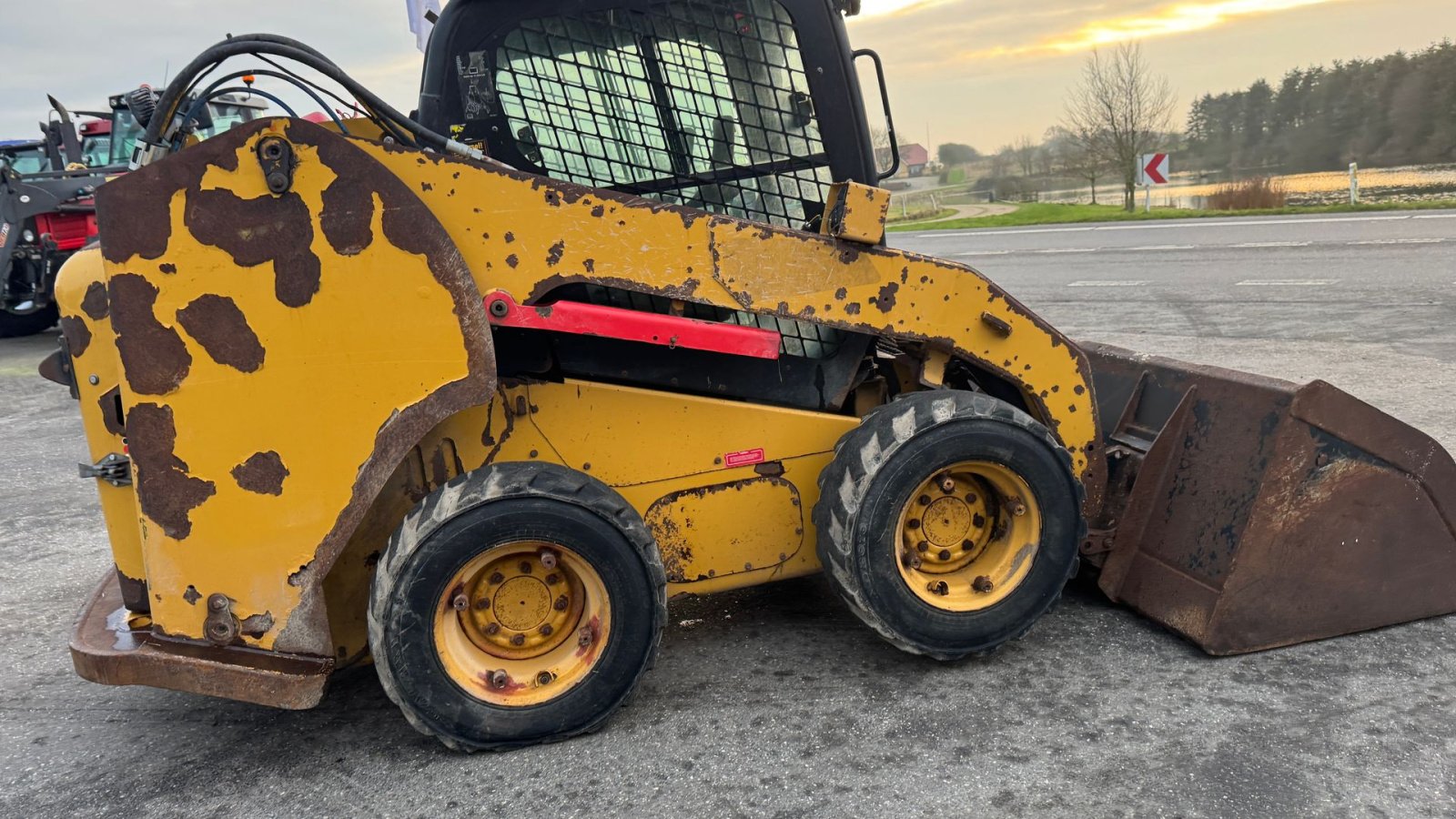 Kompaktlader za tip Caterpillar 246C, Gebrauchtmaschine u Nørager (Slika 11)