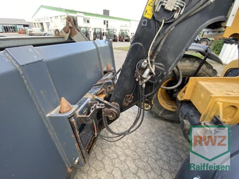 Kompaktlader типа Caterpillar TH 407C Kompaktlad, Gebrauchtmaschine в Kruft (Фотография 7)