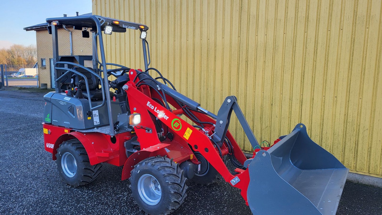 Kompaktlader от тип Eco 650E, Gebrauchtmaschine в Sabro (Снимка 4)