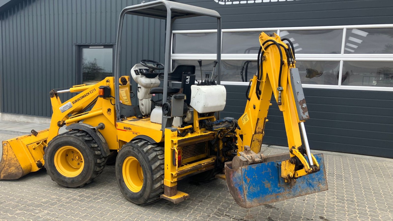 Kompaktlader za tip Eurocomach E215 Eurocomach E215 Mini rendegraver, Gebrauchtmaschine u Horsens (Slika 3)