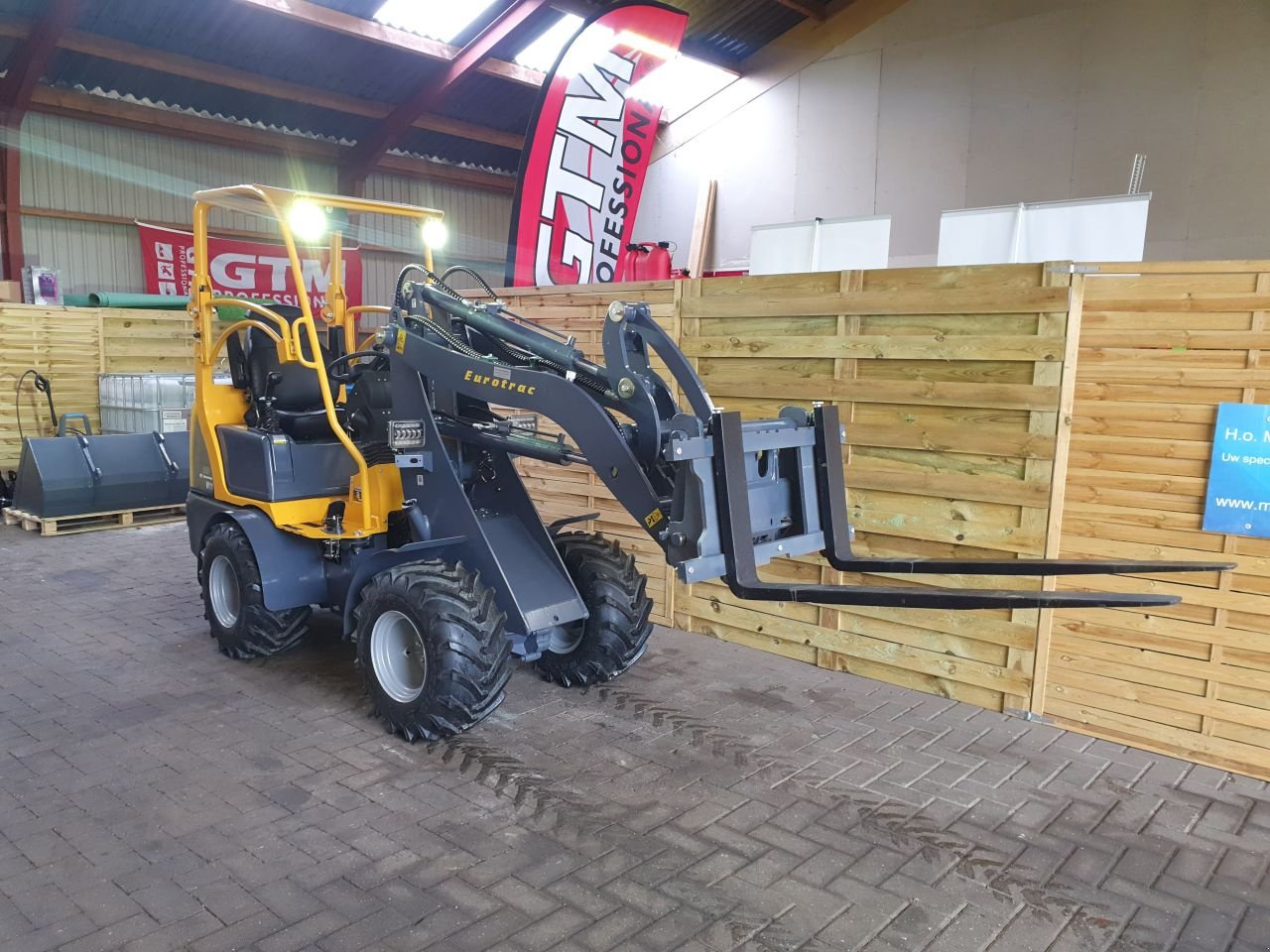 Kompaktlader typu Eurotrac -, Gebrauchtmaschine v Smilde (Obrázek 9)