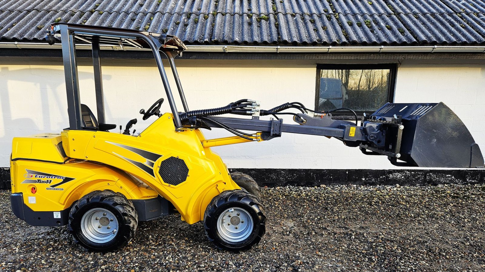 Kompaktlader of the type Eurotrac T11 / fabriksny / teleskoparm / Kubota motor, Gebrauchtmaschine in Arden (Picture 3)