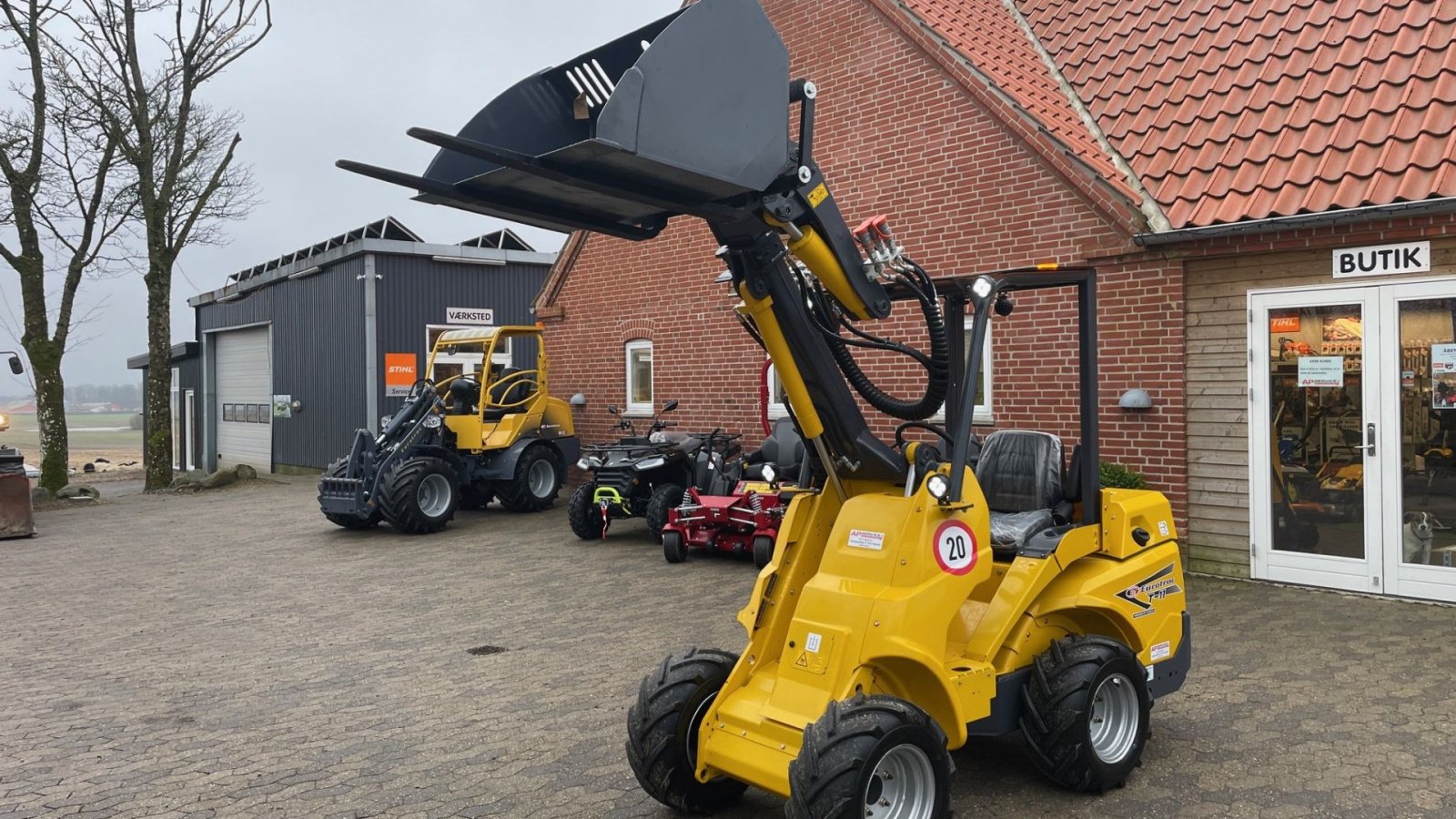 Kompaktlader tipa Eurotrac T11, Gebrauchtmaschine u Gedved (Slika 8)