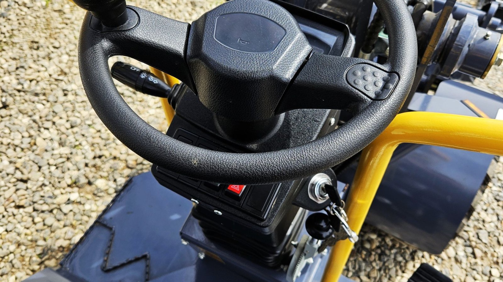 Kompaktlader типа Eurotrac W10 / fabriksny / Kubota motor / med udstyr, Gebrauchtmaschine в Arden (Фотография 15)