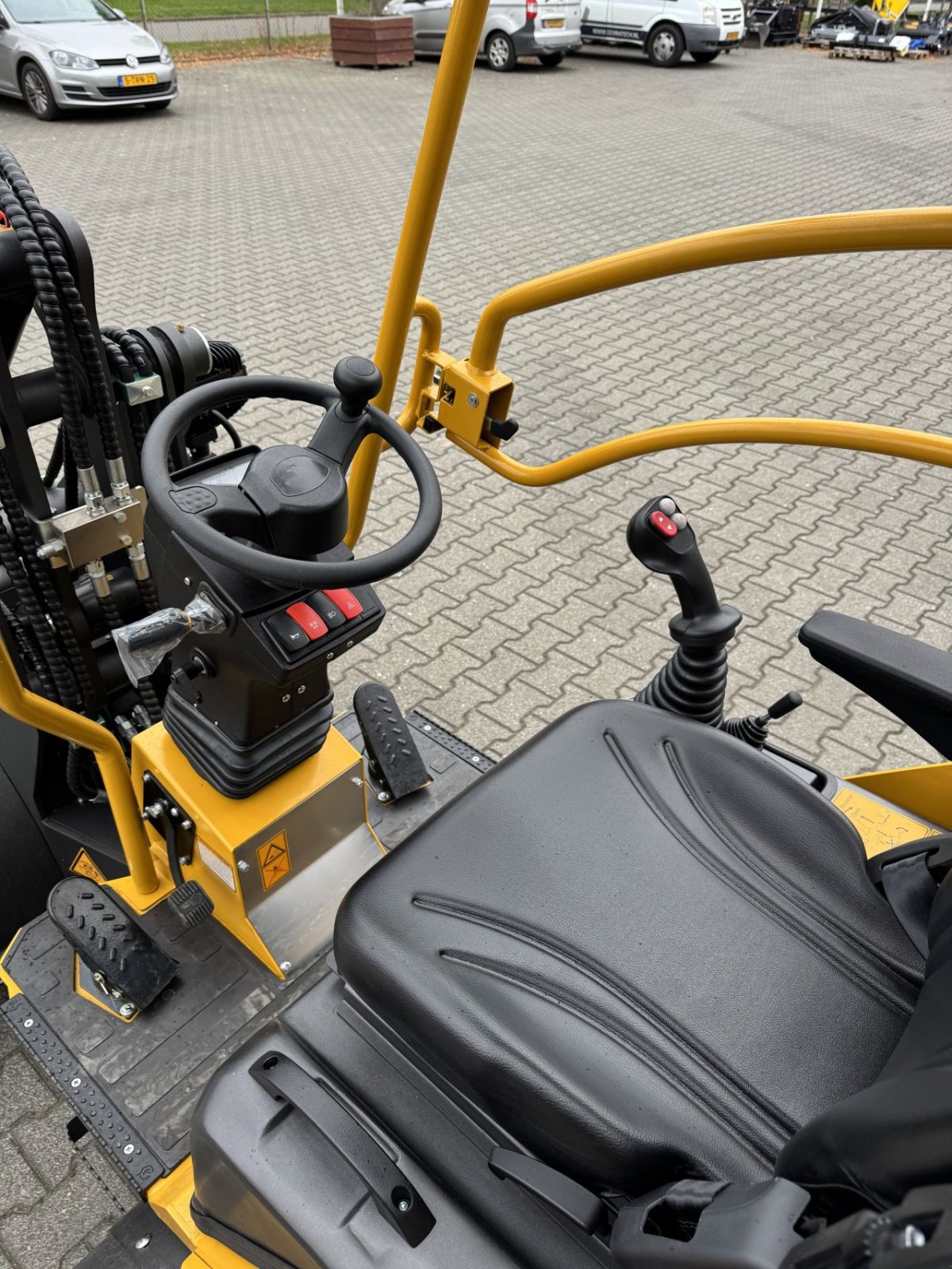 Kompaktlader tip Eurotrac w10 w11 w12 w13, Neumaschine in Well (Poză 4)