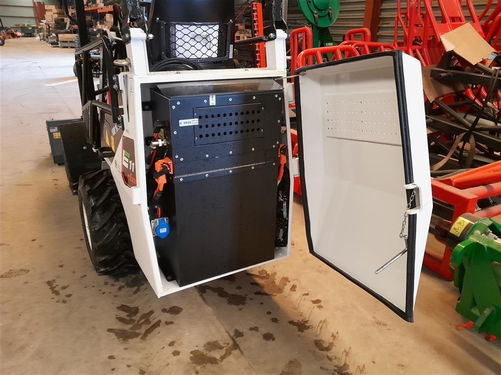 Kompaktlader of the type Eurotrac W11-E, Gebrauchtmaschine in Rødekro (Picture 16)