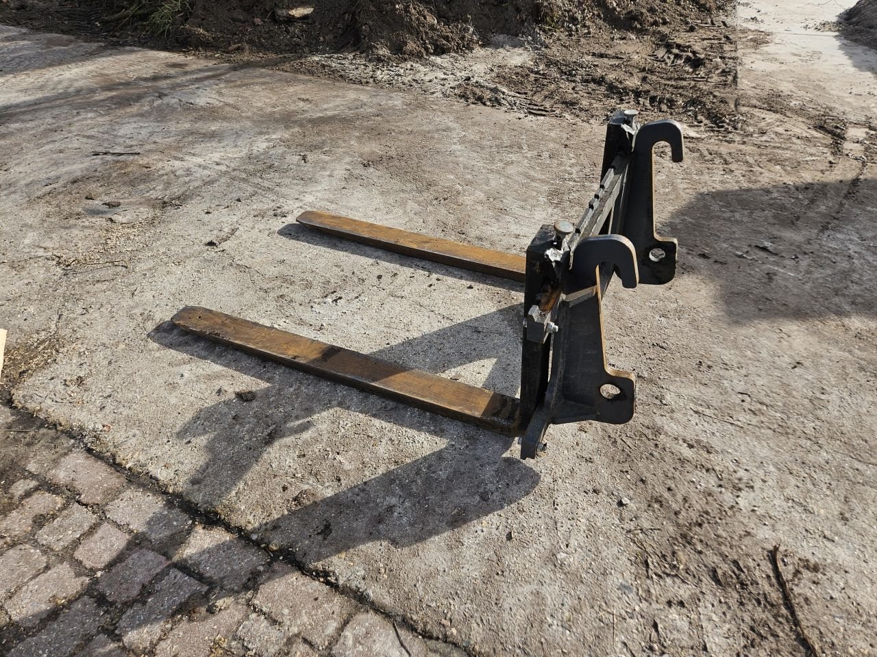 Kompaktlader типа Eurotrac W11-E, Gebrauchtmaschine в Hoogland (Фотография 11)