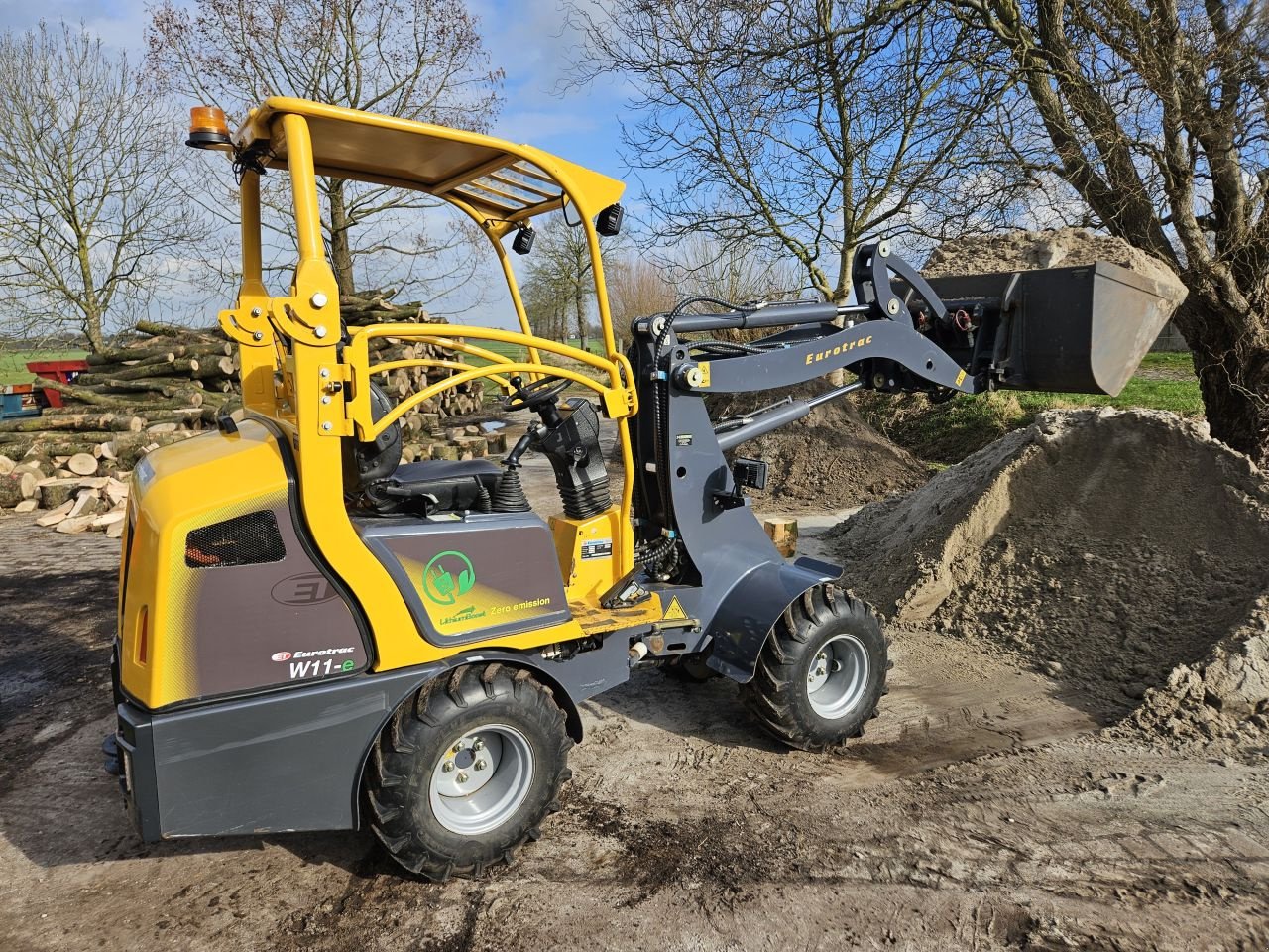Kompaktlader типа Eurotrac W11-E, Gebrauchtmaschine в Hoogland (Фотография 9)