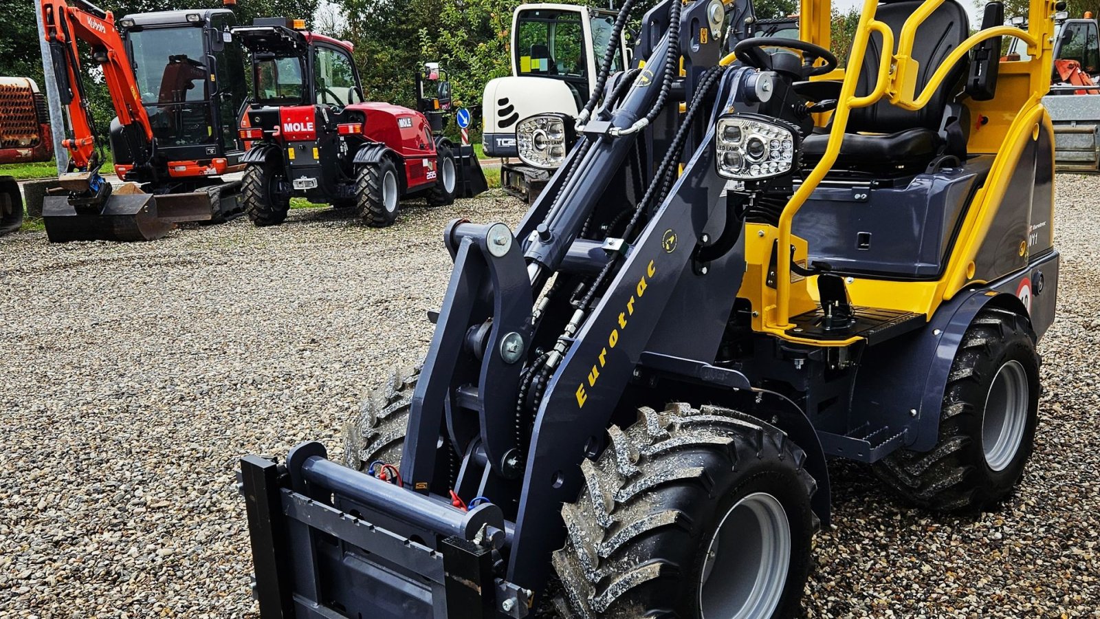 Kompaktlader типа Eurotrac W11 / fabriksny / skovl & gafler / Kubota motor, Gebrauchtmaschine в Arden (Фотография 4)