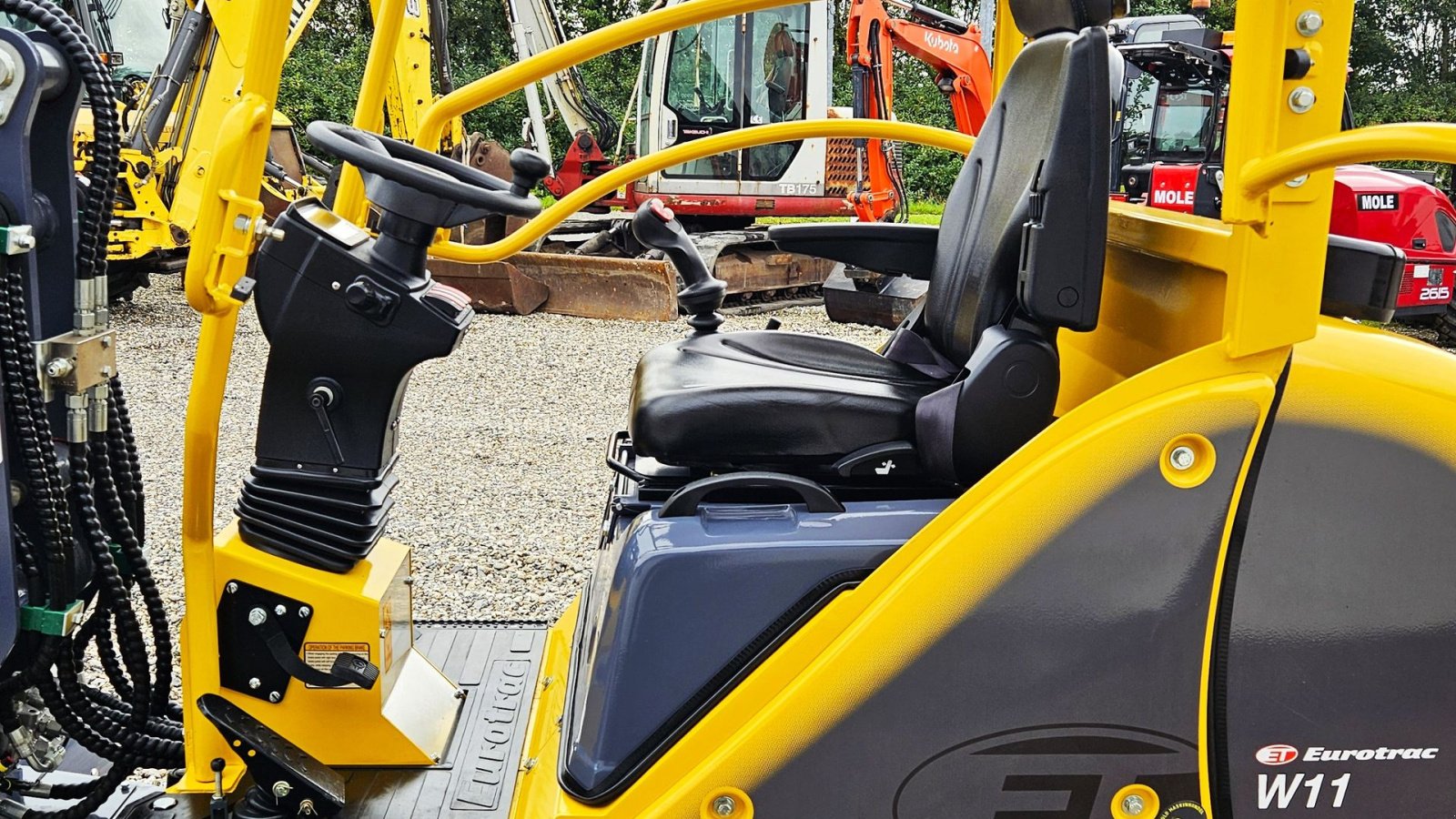 Kompaktlader типа Eurotrac W11 / fabriksny / skovl & gafler / Kubota motor, Gebrauchtmaschine в Arden (Фотография 15)