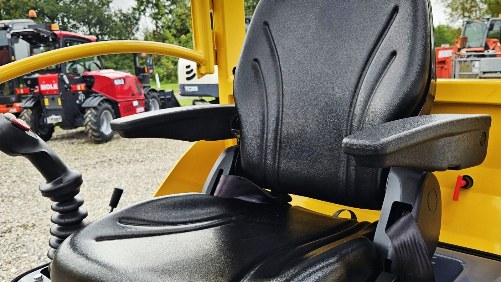 Kompaktlader типа Eurotrac W11 / fabriksny / skovl & gafler / Kubota motor, Gebrauchtmaschine в Arden (Фотография 17)