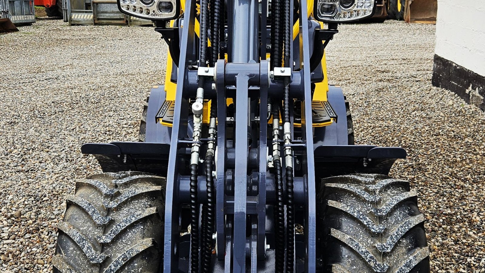 Kompaktlader типа Eurotrac W11 / fabriksny / skovl & gafler / Kubota motor, Gebrauchtmaschine в Arden (Фотография 3)