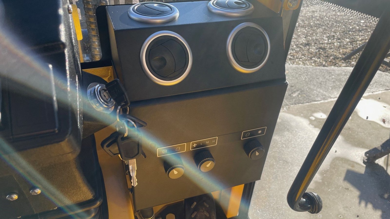 Kompaktlader Türe ait Eurotrac W11 med førerhus, Gebrauchtmaschine içinde Gedved (resim 12)