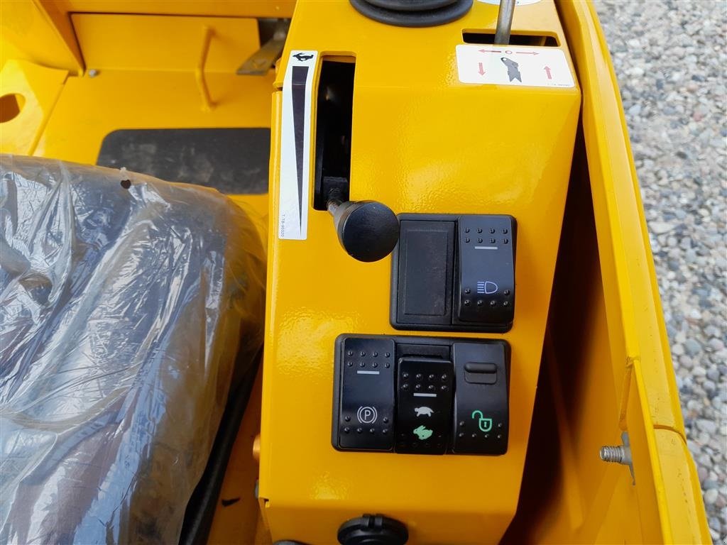 Kompaktlader of the type Eurotrac W11 Teleskoparm, Gebrauchtmaschine in Rødekro (Picture 13)