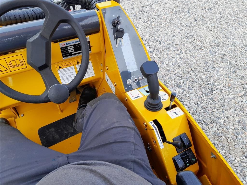 Kompaktlader of the type Eurotrac W11 Teleskoparm, Gebrauchtmaschine in Rødekro (Picture 11)