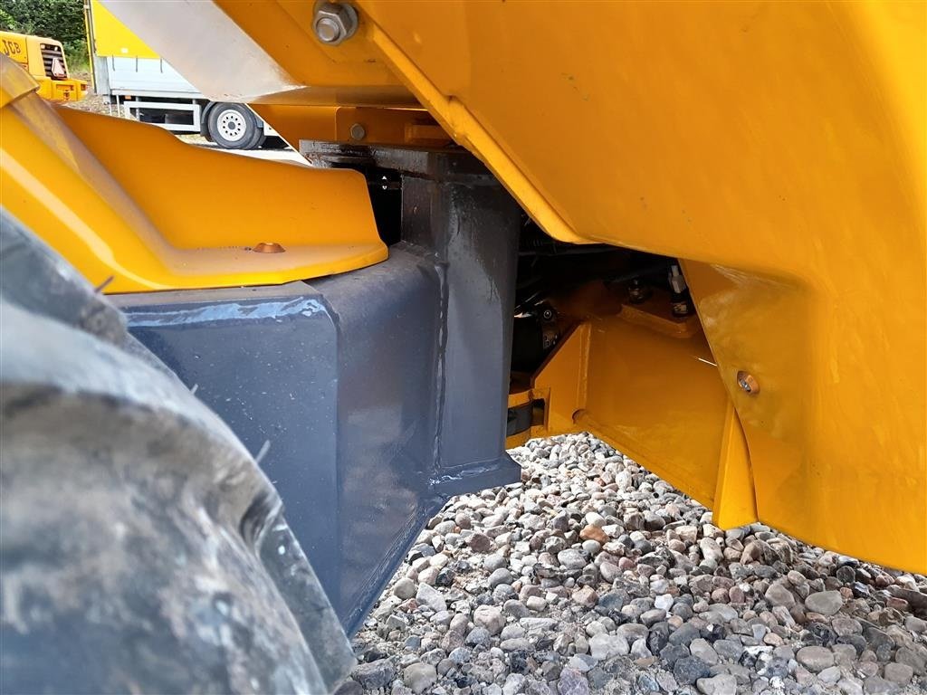 Kompaktlader of the type Eurotrac W11 Teleskoparm, Gebrauchtmaschine in Rødekro (Picture 23)