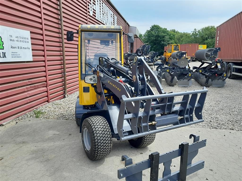 Kompaktlader of the type Eurotrac W11, Gebrauchtmaschine in Rødekro (Picture 8)