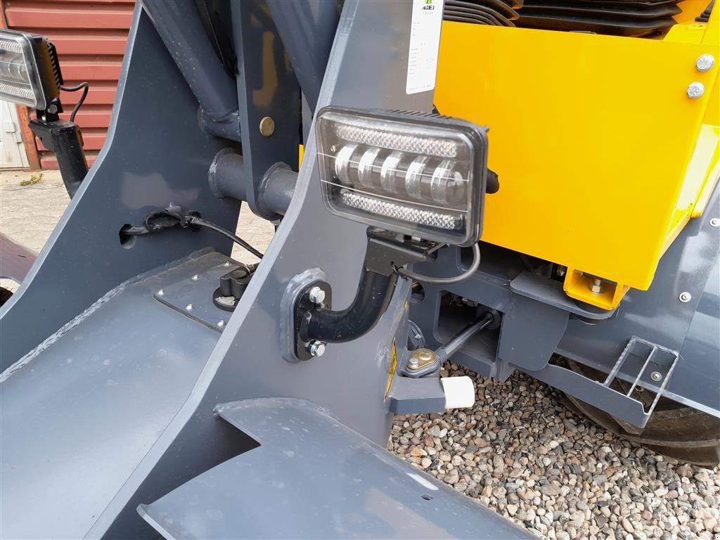 Kompaktlader typu Eurotrac W12 F XL, Gebrauchtmaschine v Rødekro (Obrázek 17)