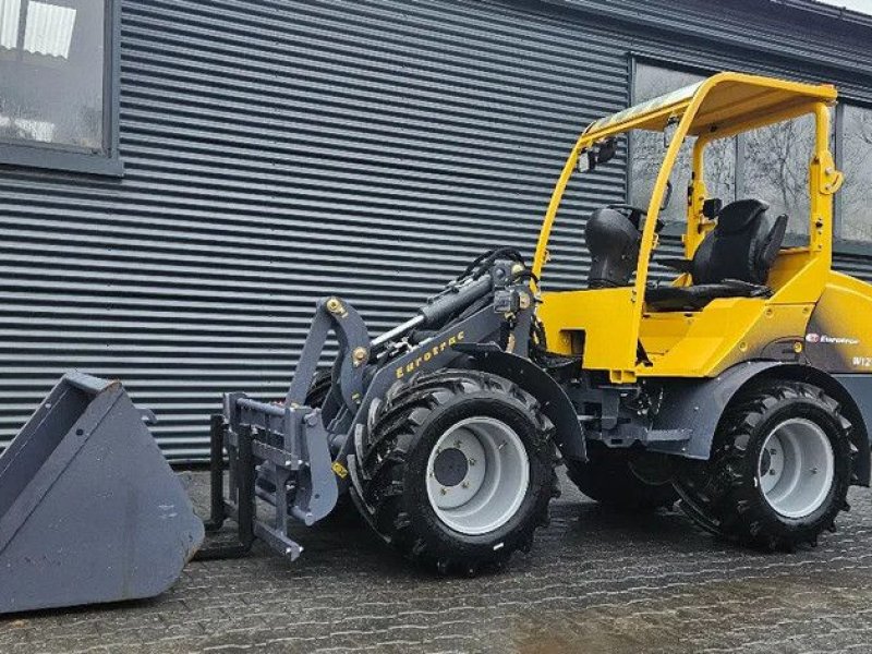 Kompaktlader van het type Eurotrac W12 IF DEMO speciale aanbieding!!, Gebrauchtmaschine in Scharsterbrug (Foto 1)