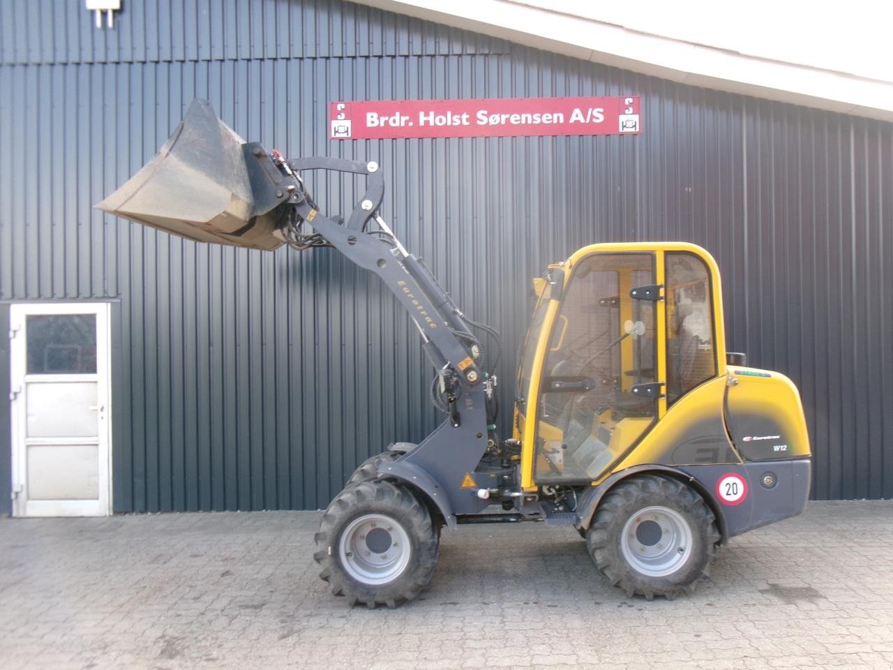 Kompaktlader typu Eurotrac W12, Gebrauchtmaschine v Ribe (Obrázek 5)