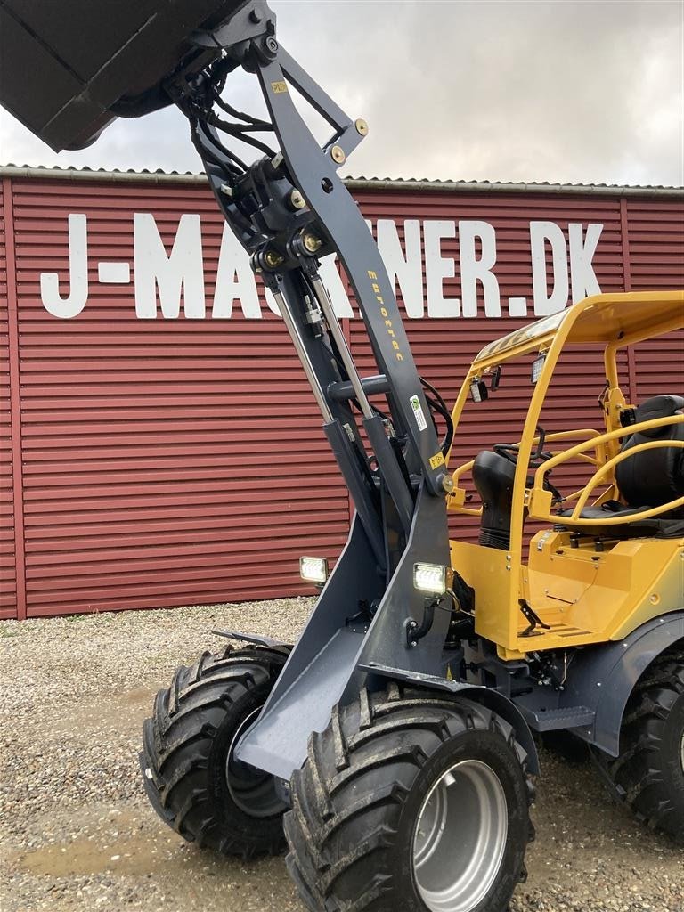 Kompaktlader a típus Eurotrac W12F XL lang arm, Gebrauchtmaschine ekkor: Rødekro (Kép 10)