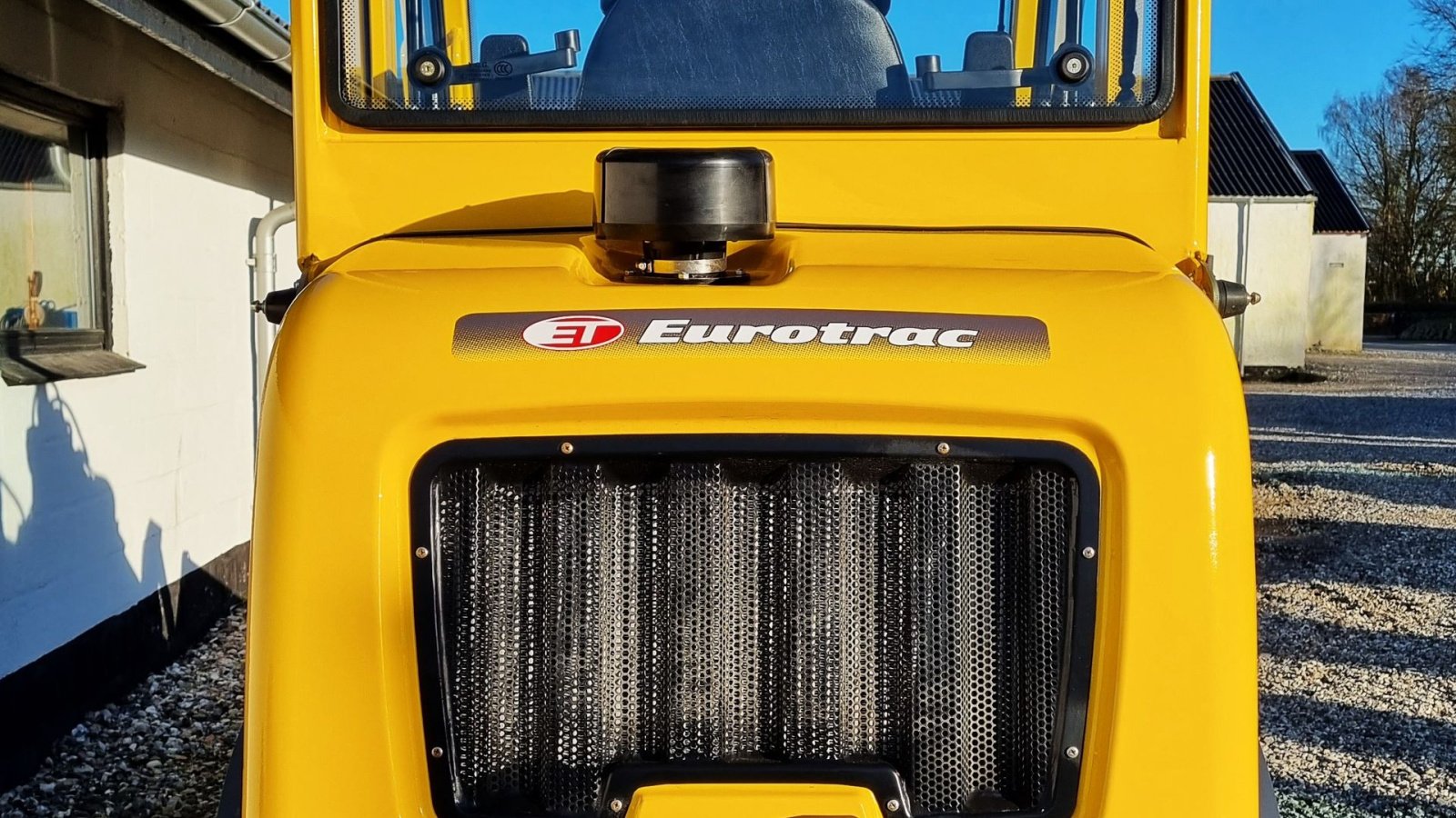 Kompaktlader of the type Eurotrac W12S / lukket kabine / fabriksny / skovl & gafler / Kubota motor, Gebrauchtmaschine in Arden (Picture 7)