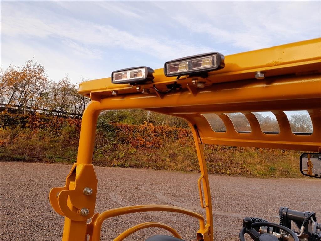 Kompaktlader tip Eurotrac W12S m. mellem arm, Gebrauchtmaschine in Rødekro (Poză 8)