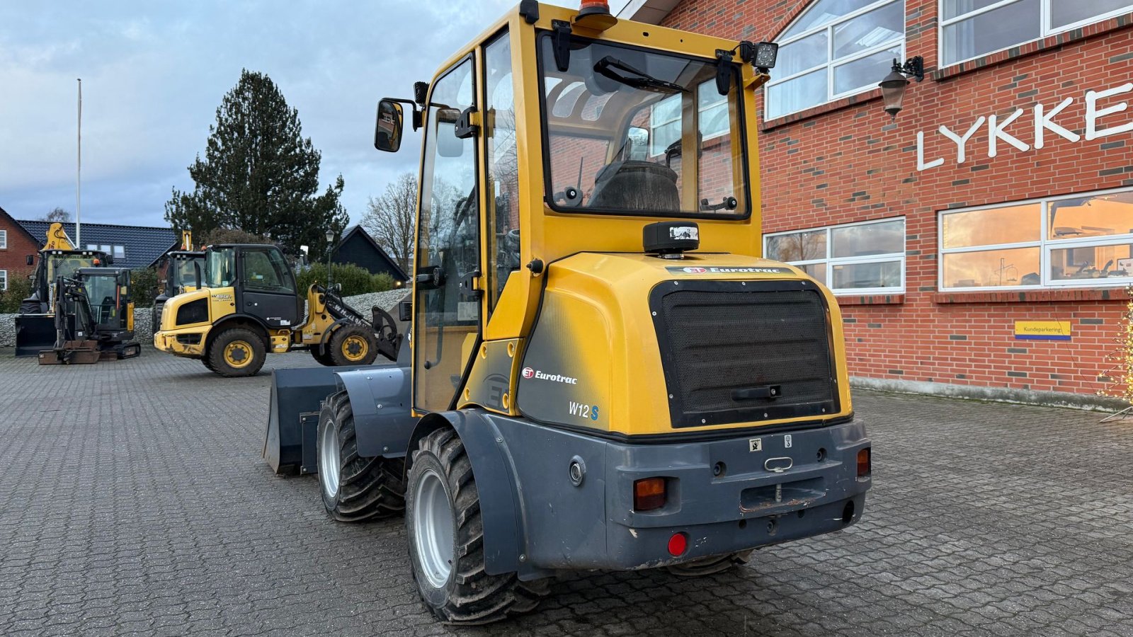 Kompaktlader типа Eurotrac W12S, Gebrauchtmaschine в Gjerlev J. (Фотография 8)