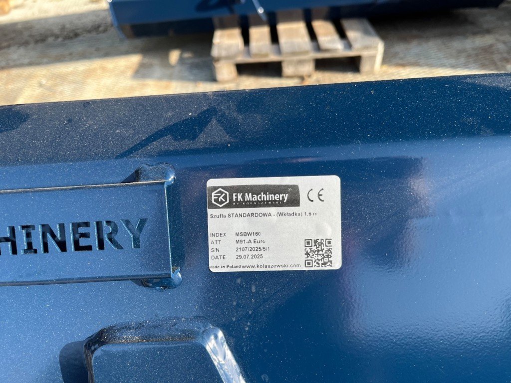 Kompaktlader of the type FK Machinery 160, Neumaschine in Helgisried (Picture 2)