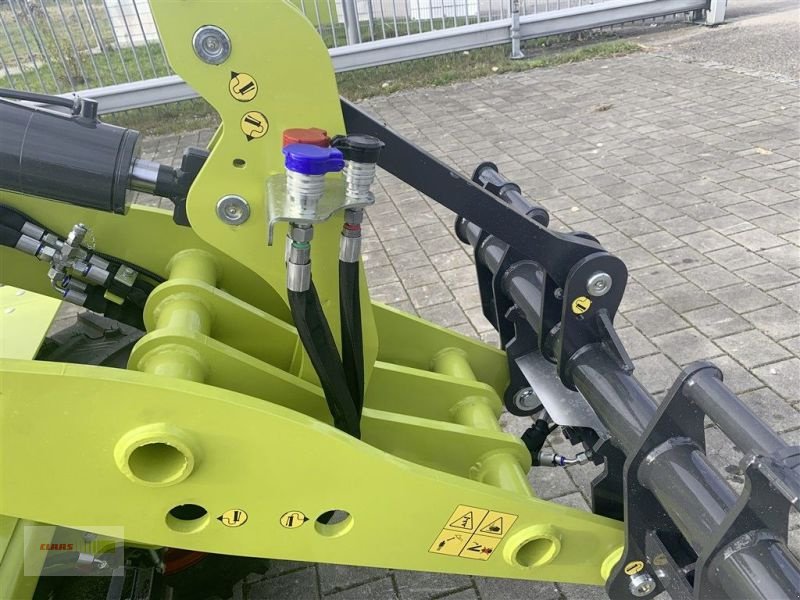 Kompaktlader of the type Fliegl 2527, Neumaschine in Grabenstätt-Erlstätt (Picture 9)